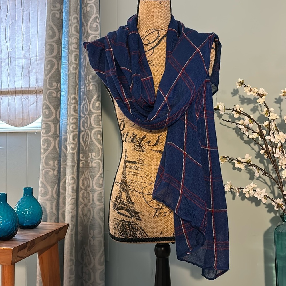 NWT Nordstrom Plaid Scarf/Wrap